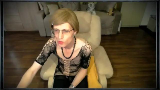 Image 6 of tvclementine Stream on Chaturbate on 2 months ago