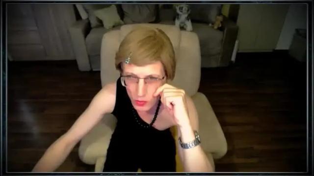 Image 6 of tvclementine Stream on Chaturbate on 2 months ago