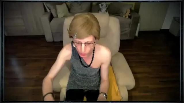 Image 11 of tvclementine Stream on Chaturbate on 2 months ago