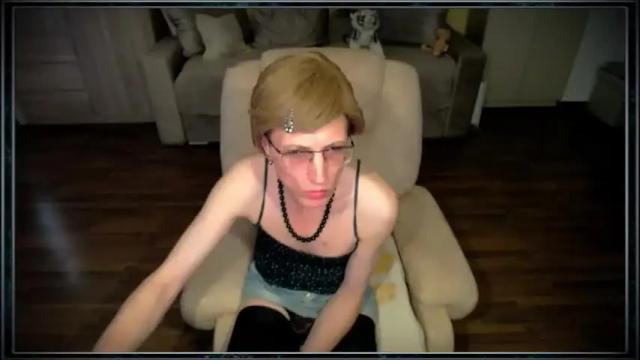 Image 8 of tvclementine Stream on Chaturbate on 1 month ago