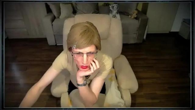 Image 4 of tvclementine Stream on Chaturbate on 1 month ago