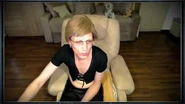 Image 10 of tvclementine Stream on Chaturbate on 1 month ago