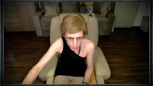 Image 8 of tvclementine Stream on Chaturbate on 24 days ago