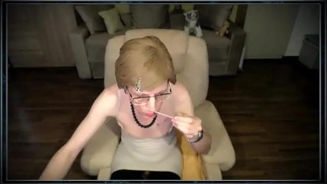 Image 10 of tvclementine Stream on Chaturbate on 21 days ago