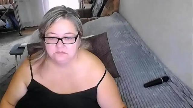 Image 3 of tviks Stream on Chaturbate on 1 month ago