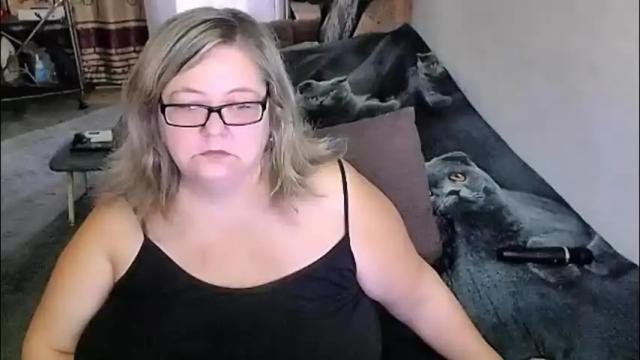 Image 2 of tviks Stream on Chaturbate on 25 days ago