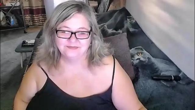 Image 3 of tviks Stream on Chaturbate on 25 days ago