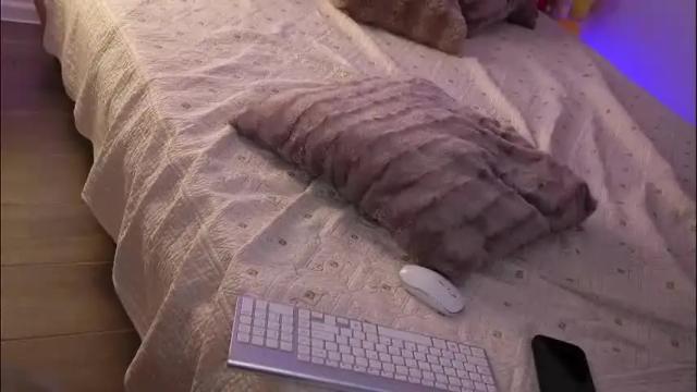 Image 3 of tweety_twist Stream on Chaturbate on 1 day ago