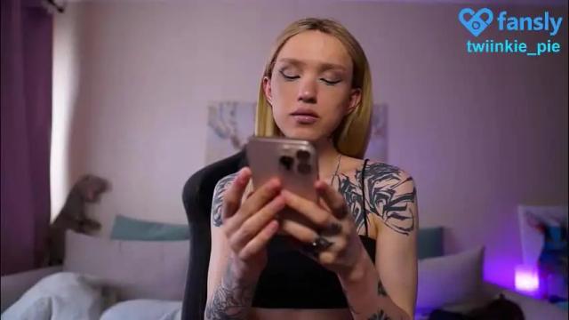 Thumbnail 1, twiinkie_pie's Stream at Chaturbate, 2 months ago
