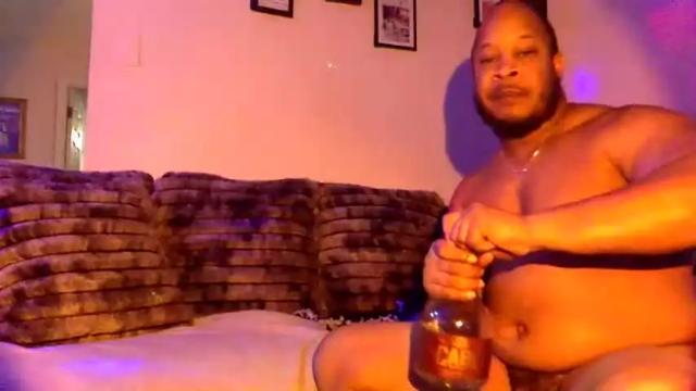 Image 2 of twinandlea Stream on Chaturbate on 1 month ago