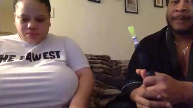 Image 2 of twinandlea Stream on Chaturbate on 22 days ago