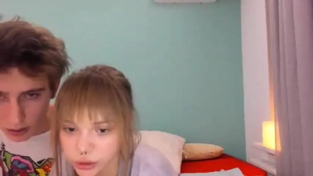 Image 4 of twinky_ray Stream on Chaturbate on 18 months ago