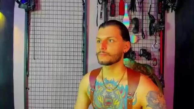 Image 2 of twisted_fantasy_ Stream on Chaturbate on 13 months ago
