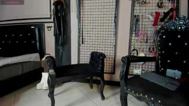 Image 12 of twisted_fantasy_ Stream on Chaturbate on 2 months ago