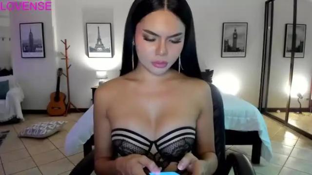Image 8 of twitter_venusjenner Stream on Chaturbate on 12 months ago