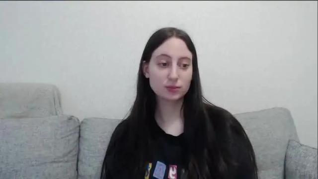 Image 12 of twix_girls_ Stream on Chaturbate on 18 months ago