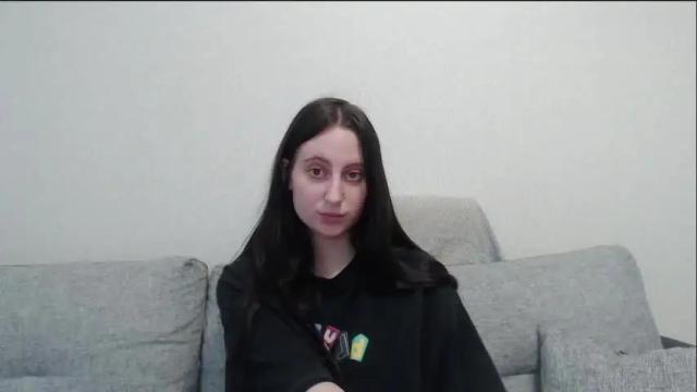 Image 4 of twix_girls_ Stream on Chaturbate on 18 months ago