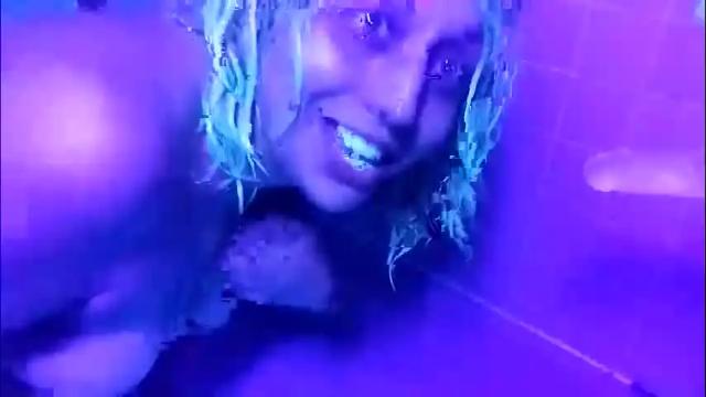 Image 12 of twocrazy85 Stream on Chaturbate on 2 months ago