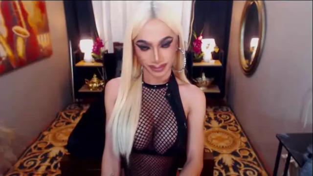 Image 2 of twofuckablestrans Stream on Chaturbate on 1 month ago
