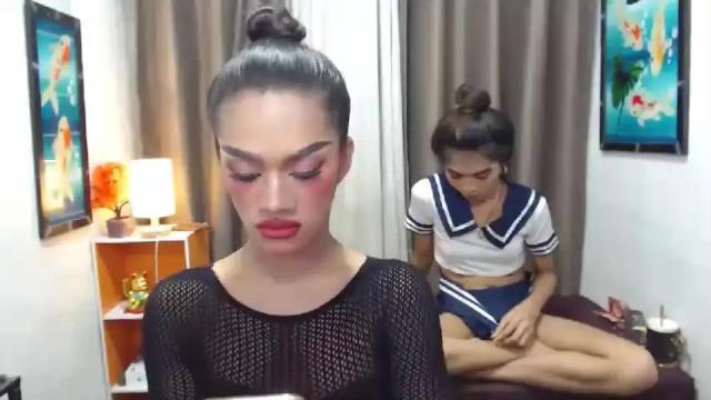 Image 7 of twohornytshot69 Stream on Chaturbate on 17 months ago