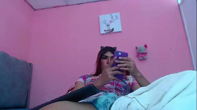 Image 7 of twotransboy Stream on Chaturbate on 2 months ago