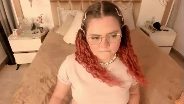 Image 10 of twwiiggy19 Stream on Chaturbate on 1 month ago