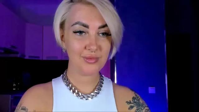 Image 3 of tykioty_miley Stream on Chaturbate on 15 months ago