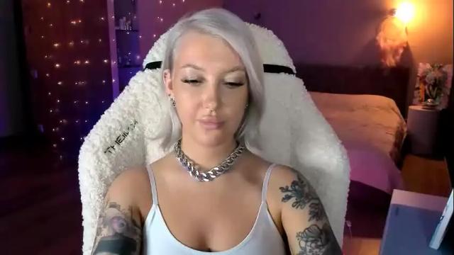 Image 12 of tykioty_miley Stream on Chaturbate on 1 month ago