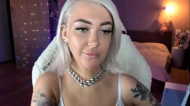 Image 10 of tykioty_miley Stream on Chaturbate on 1 month ago