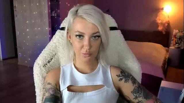 Image 11 of tykioty_miley Stream on Chaturbate on 1 month ago