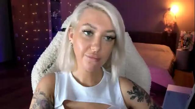 Image 11 of tykioty_miley Stream on Chaturbate on 1 month ago
