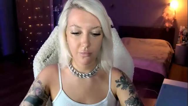 Image 12 of tykioty_miley Stream on Chaturbate on 10 days ago