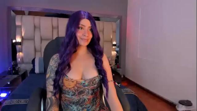 Image 3 of tyla_demon Stream on Chaturbate on 1 month ago