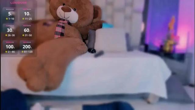 Image 8 of tyla_demon Stream on Chaturbate on 2 months ago