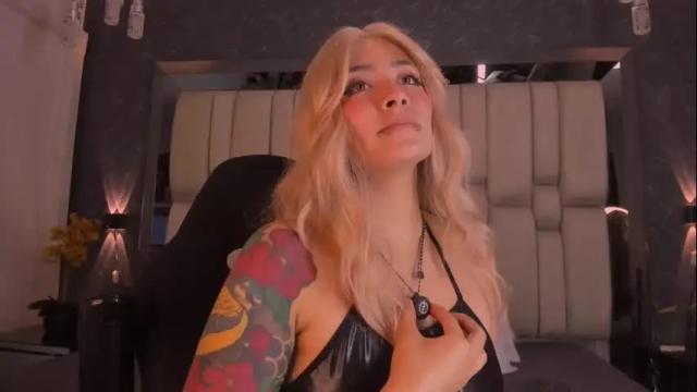 Image 8 of tyla_demon Stream on Chaturbate on 25 days ago