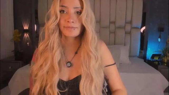 Image 3 of tyla_demon Stream on Chaturbate on 19 days ago