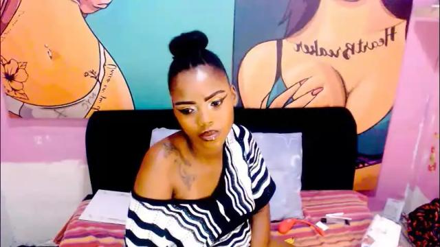 Image 3 of tyrabangz Stream on Chaturbate on 1 month ago