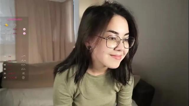 Thumbnail 3, udelaborom's Stream at Chaturbate, 1 month ago