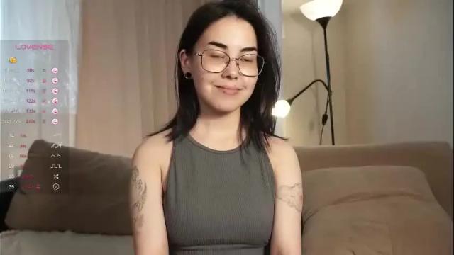 Thumbnail 2, udelaborom's Stream at Chaturbate, 1 month ago