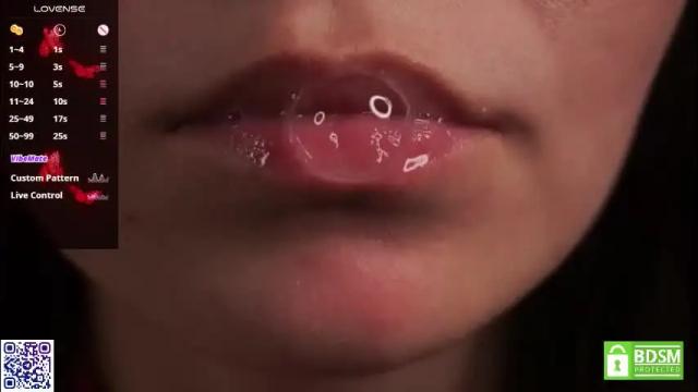 Image 12 of udelaborom Stream on Chaturbate on 2 days ago