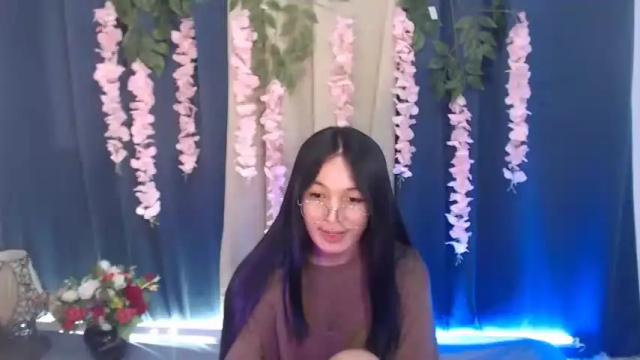 Image 3 of ugly_yesha Stream on Chaturbate on 13 months ago