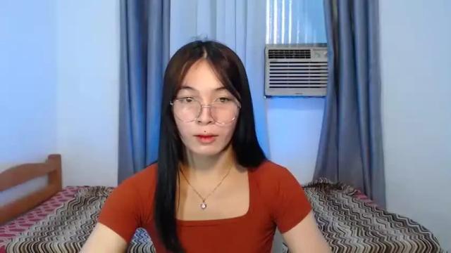 Image 2 of ugly_yesha Stream on Chaturbate on 13 months ago