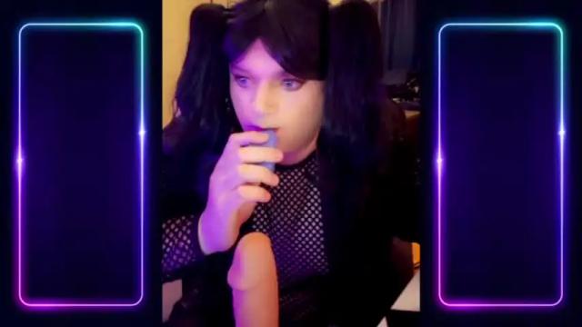 Image 12 of uhhh_lexi Stream on Chaturbate on 24 months ago