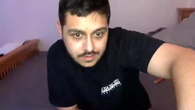 Image 2 of ukpowercouple Stream on Chaturbate on 18 months ago