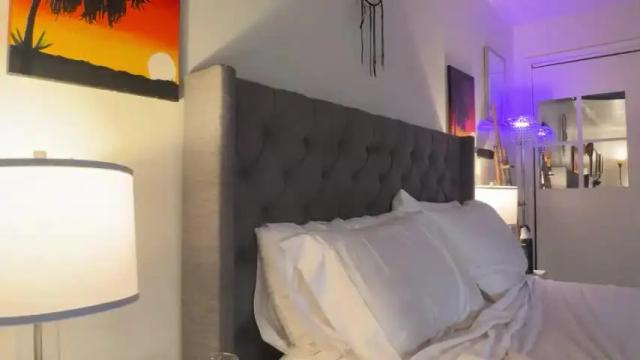 Image 10 of ukrainianlove444 Stream on Chaturbate on 13 months ago