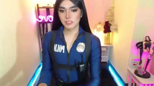 Image 3 of ultimatesexytrans Stream on Chaturbate on 14 months ago