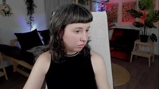 Image 3 of umekomisa Stream on Chaturbate on 1 month ago
