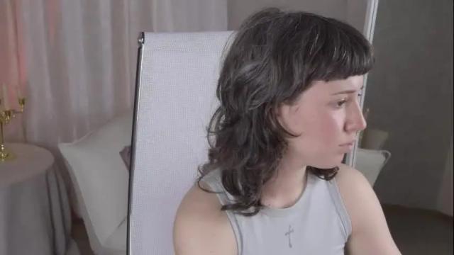 Image 3 of umekomisa Stream on Chaturbate on 1 month ago
