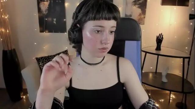 Image 12 of umekomisa Stream on Chaturbate on 1 month ago