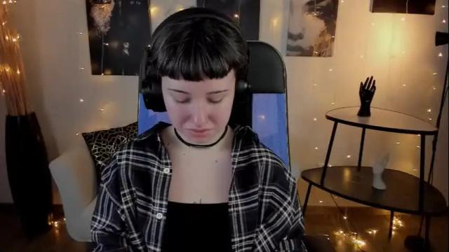 Image 2 of umekomisa Stream on Chaturbate on 1 month ago